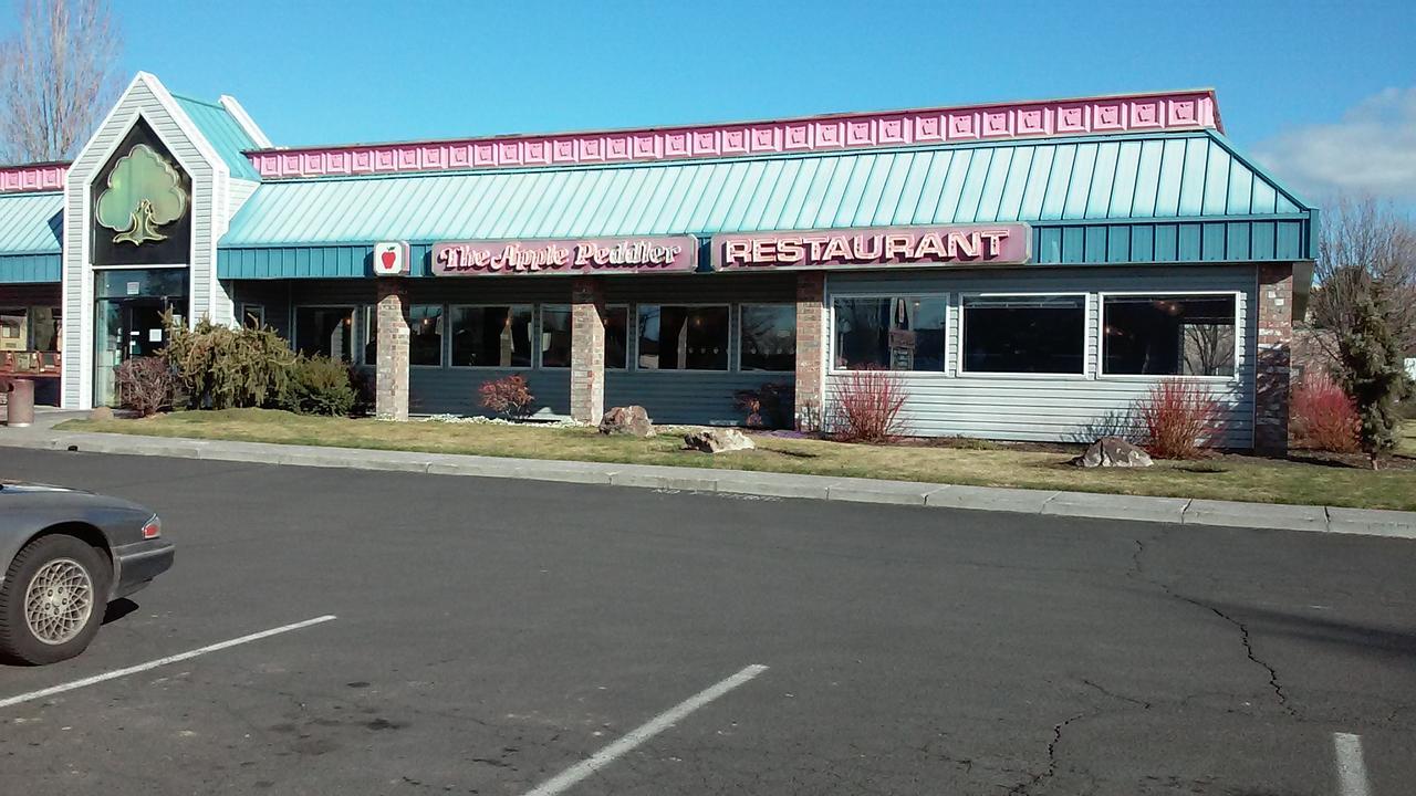 Rustlers Inn Prineville Exterior photo